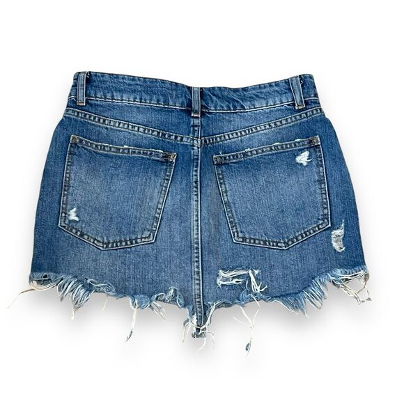 Free People Wild Rose Embroidered Distressed Denim Mini Skirt Womens Size 25 (2) - Picture 9 of 10